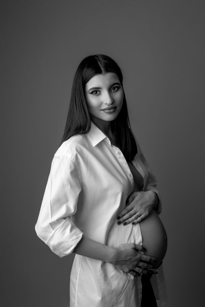 Sedinta foto gravide Bucuresti - Maternity - Fotografie maternitate Studio Foto
